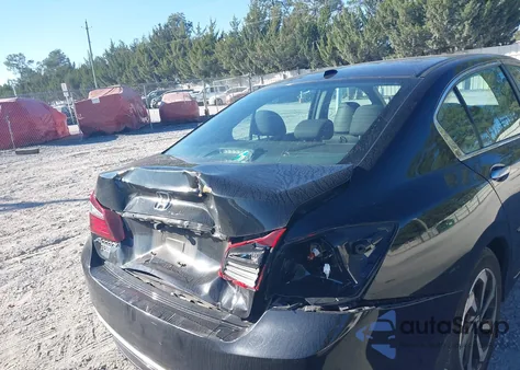 2016 Honda Accord Exl z USA, uszkodzony, nr VIN 1HGCR2F87GA085453